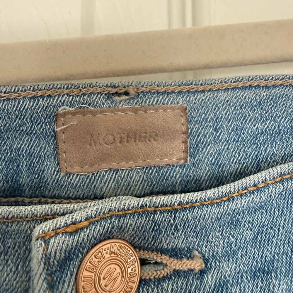 MOTHER Mid Rise Dazzler Flood Jeans - Picture 5 of 7